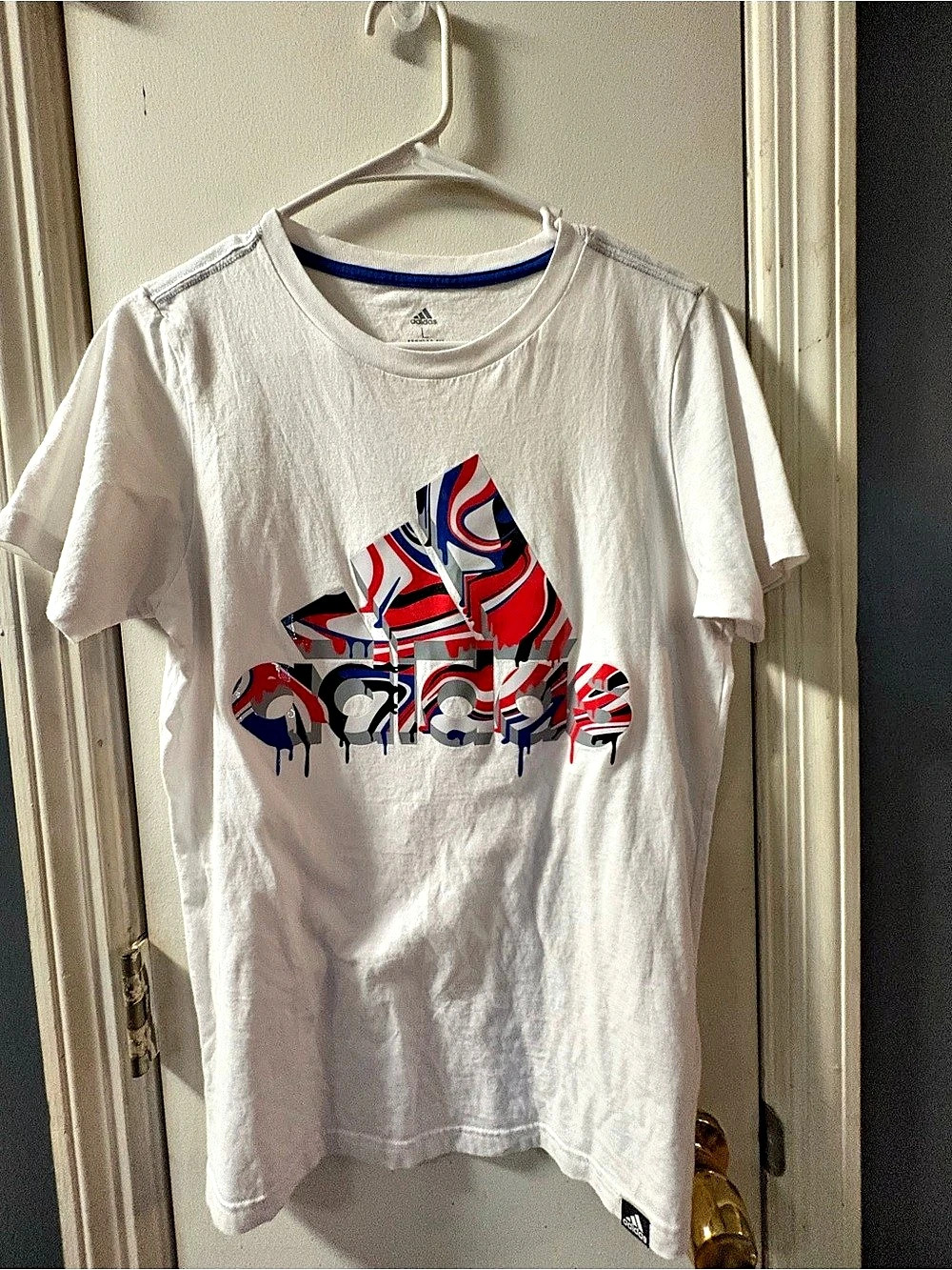 adidas Americana Graphic Tee Abstract Graphic Tee White & Red size Large